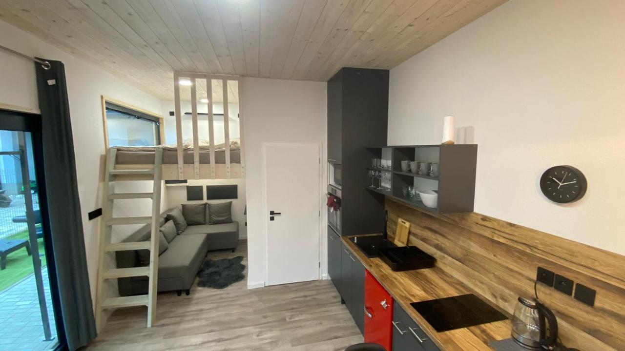 Tiny House Apartment Pardubice Exterior foto